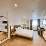 Hotel Meshk Airport 3*