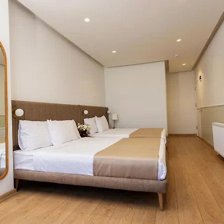 Meshk Airport Arnavutkoy