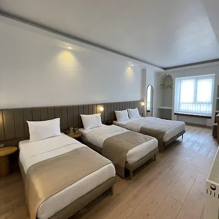 Meshk Airport Arnavutkoy